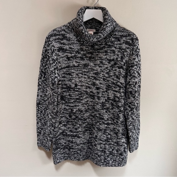 Sundance ~Marled Long Relaxed Turtleneck Sweater in size Small - Picture 13 of 13